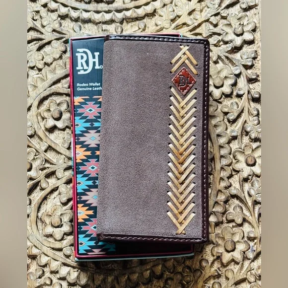 Red Dirt Hat Co Rodeo Wallet Brown Tan Leather Suede - Picture 2 of 9